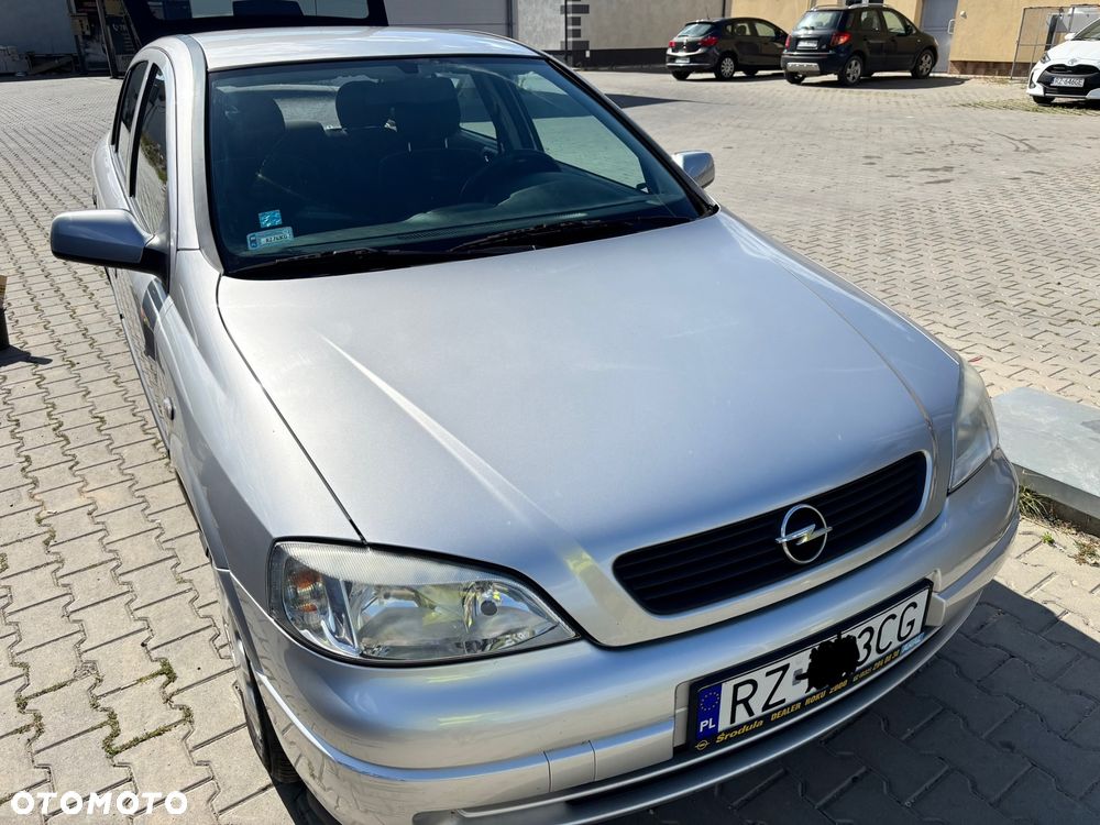 Opel Astra - 27