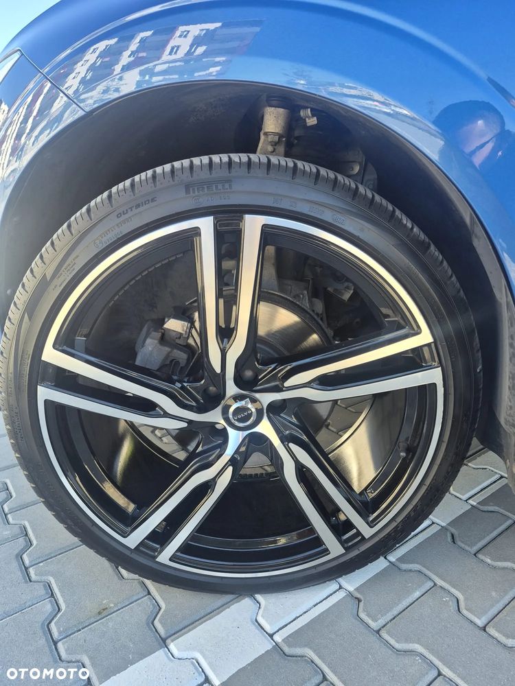Volvo XC 60 D4 R-Design - 18