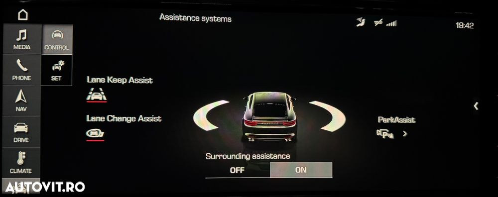 Porsche Panamera 4S - 15