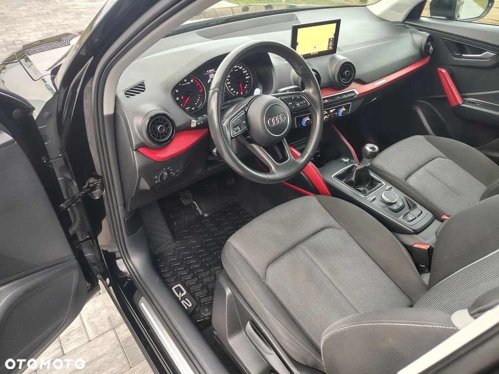 Audi Q2 - 18