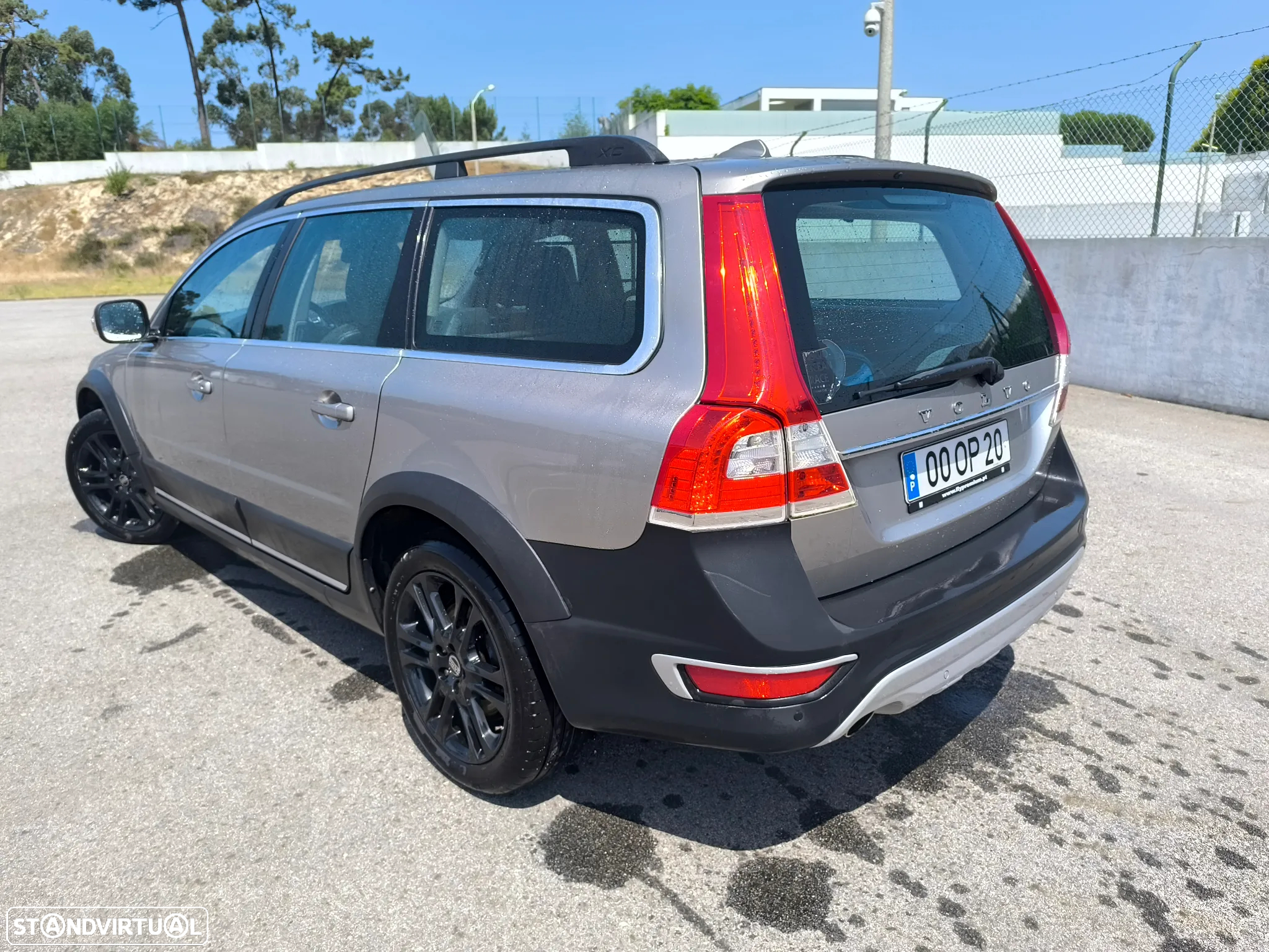 Volvo XC 70 2.0 D4 Summum - 2