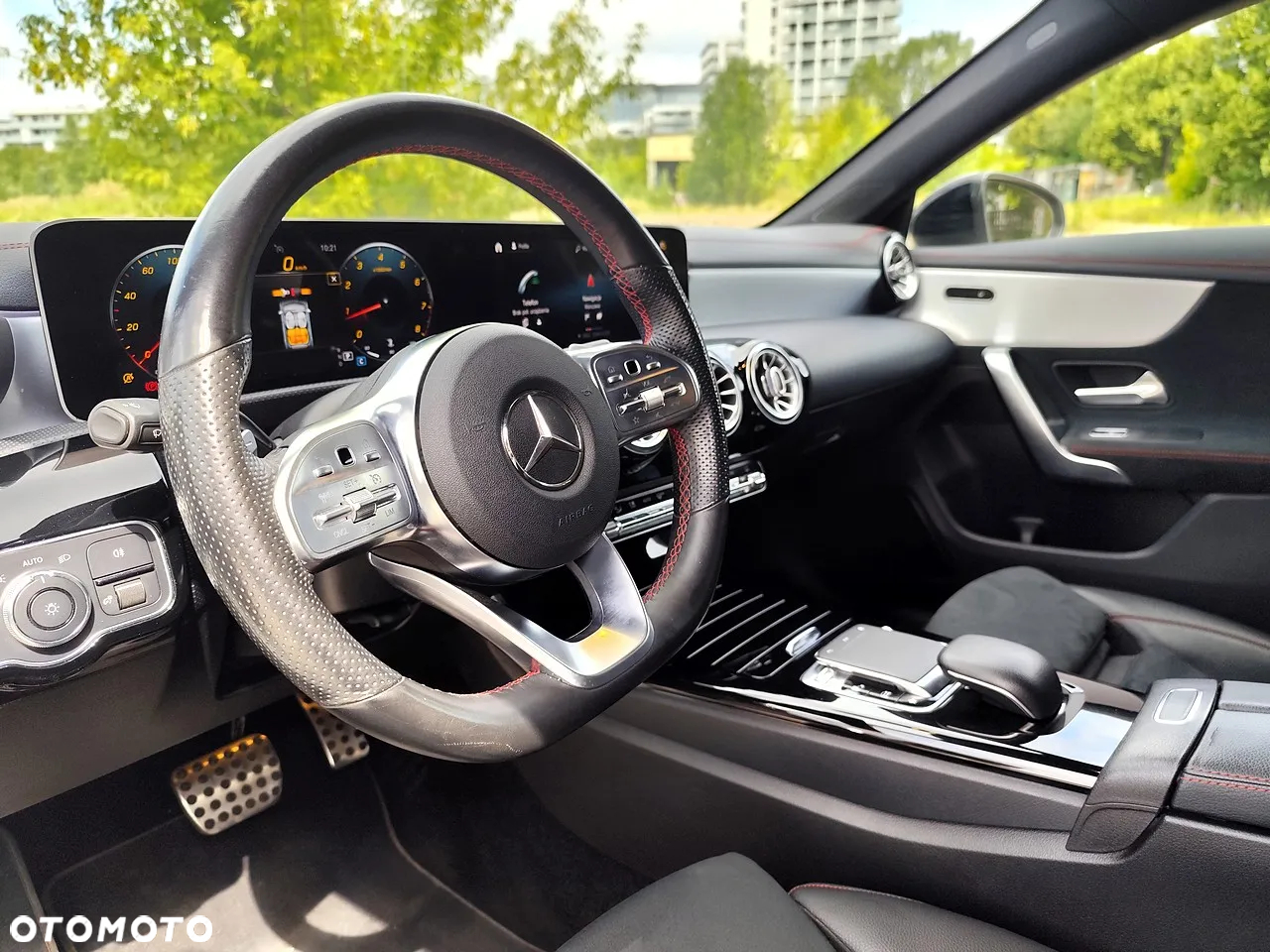 Mercedes-Benz CLA 200 AMG Line 7G-DCT - 12