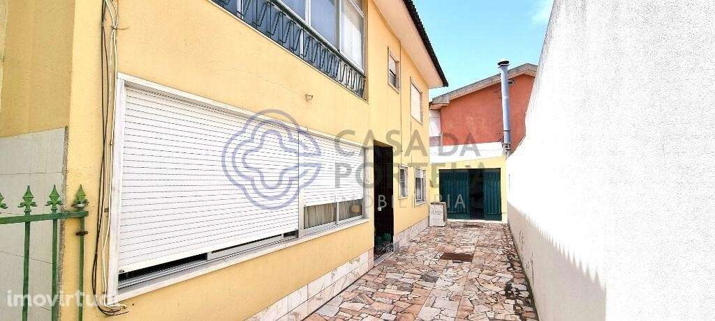 Moradia T4 na Parede – Excelente Oportunidade! - Grande imagem: 3/37