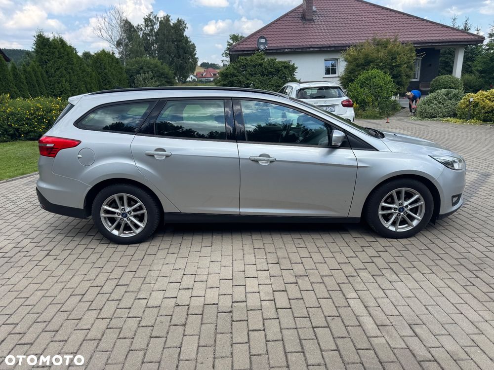 Ford Focus 1.0 EcoBoost Titanium - 8