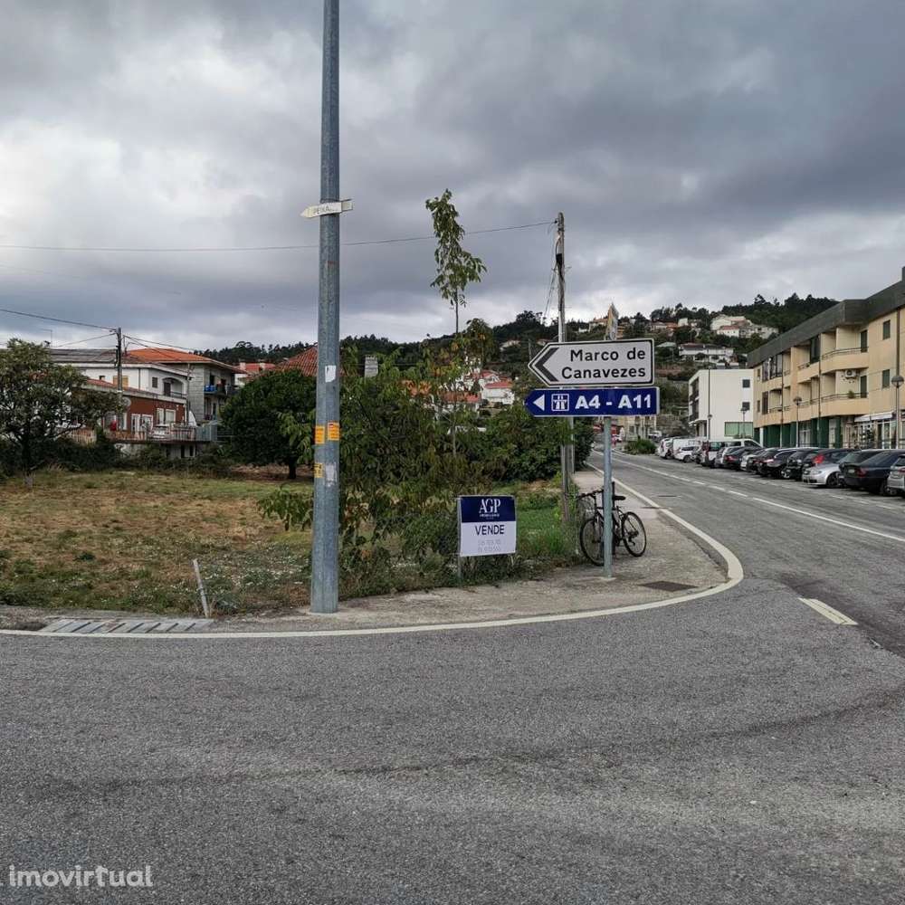 Terreno para construção à venda no «coração» de Penha Longa - Grande imagem: 2/10