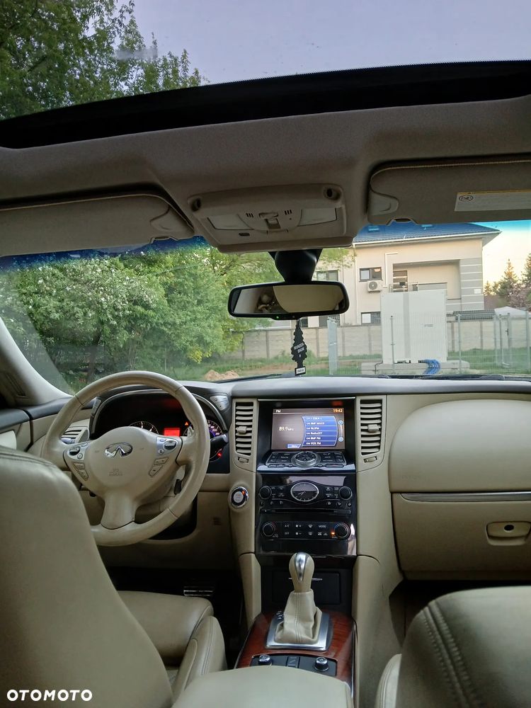 Infiniti FX FX30d AWD S - 16
