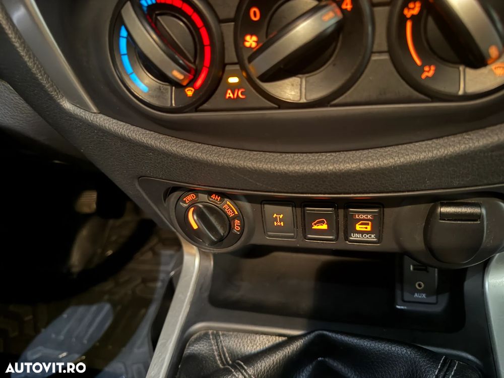 Nissan Navara - 25