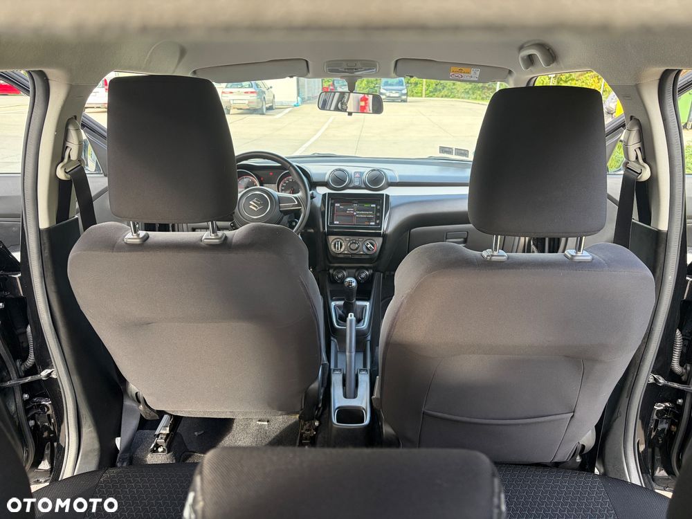 Suzuki Swift 1.2 Dualjet Allgrip Comfort - 11