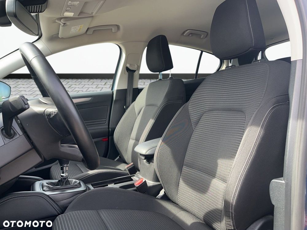 Ford Focus - 13