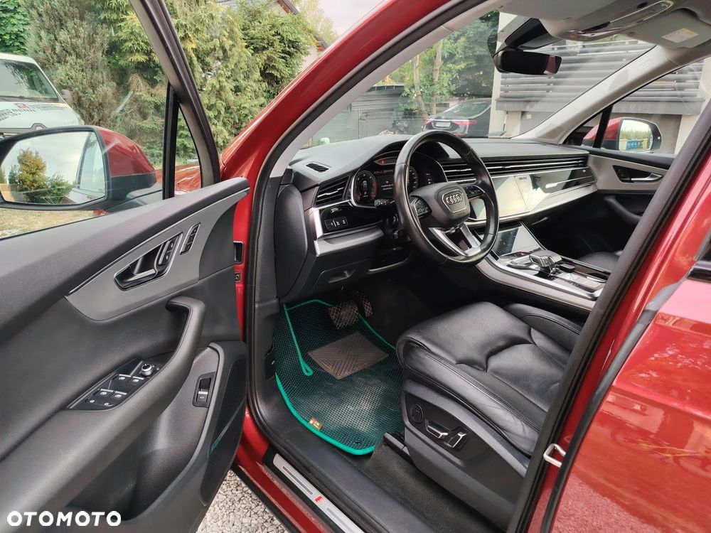 Audi Q7 - 17