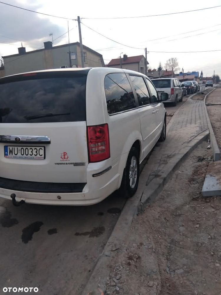 Chrysler Town & Country 3.8 Touring - 5