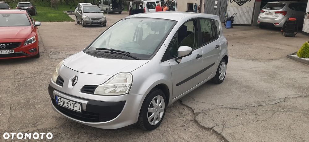 Renault Modus - 13