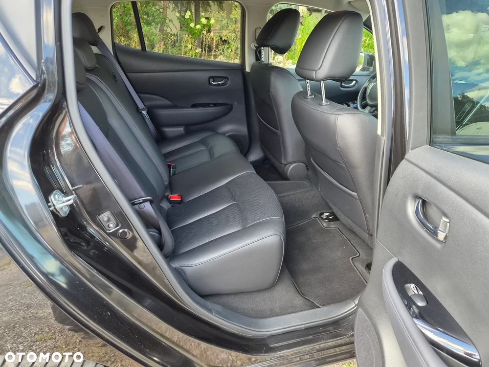 Nissan Leaf 30 kWh (mit Batterie) Tekna - 29