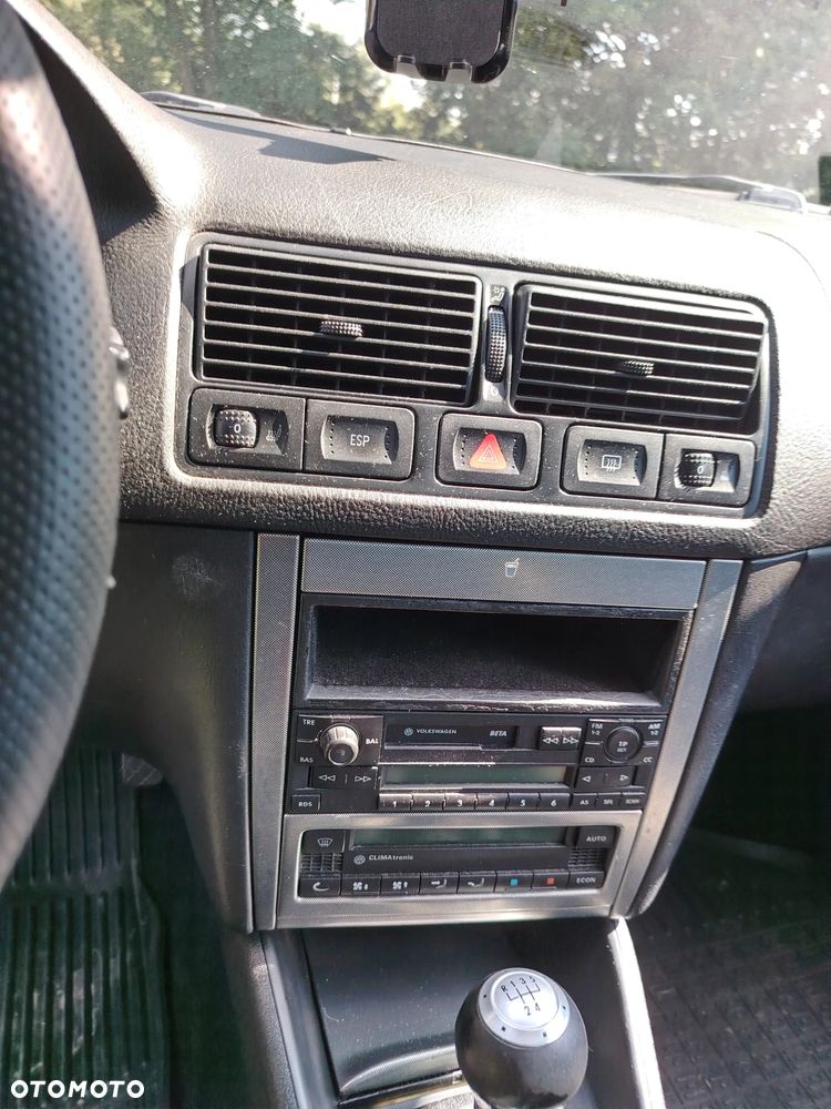 Volkswagen Golf - 9