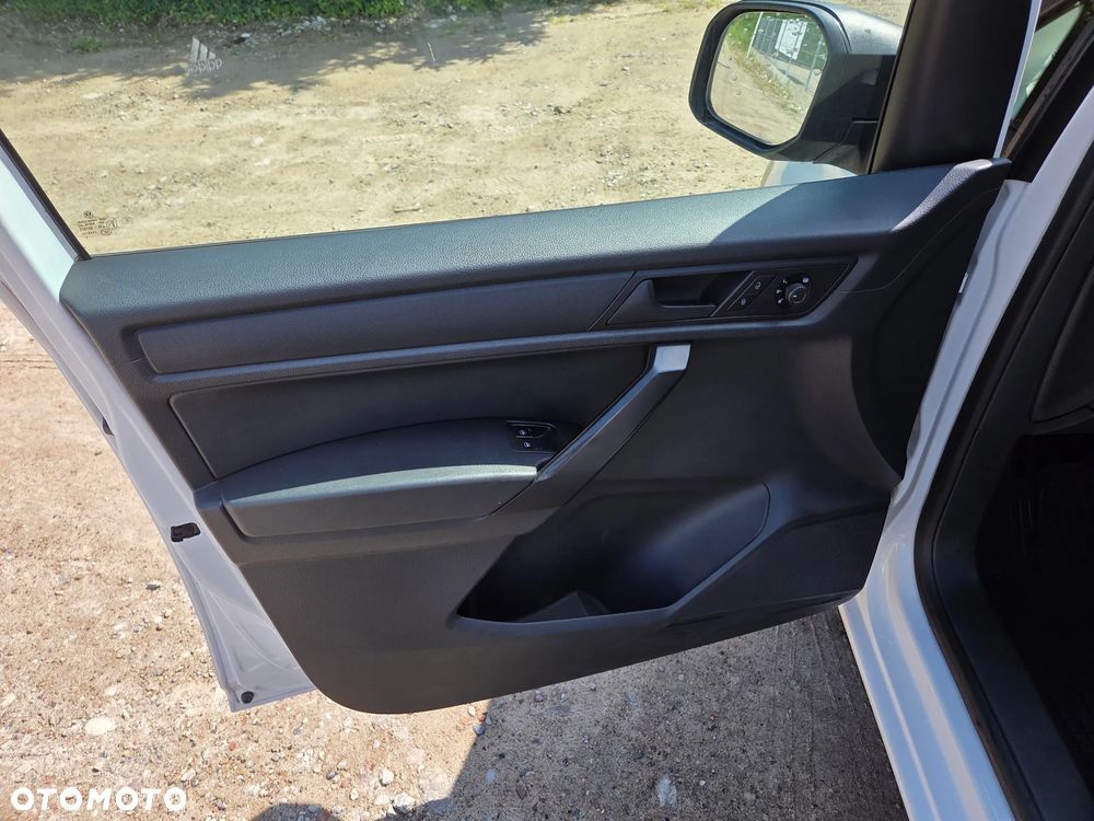 Volkswagen Caddy Maxi 2.0 TDI Comfortline - 10