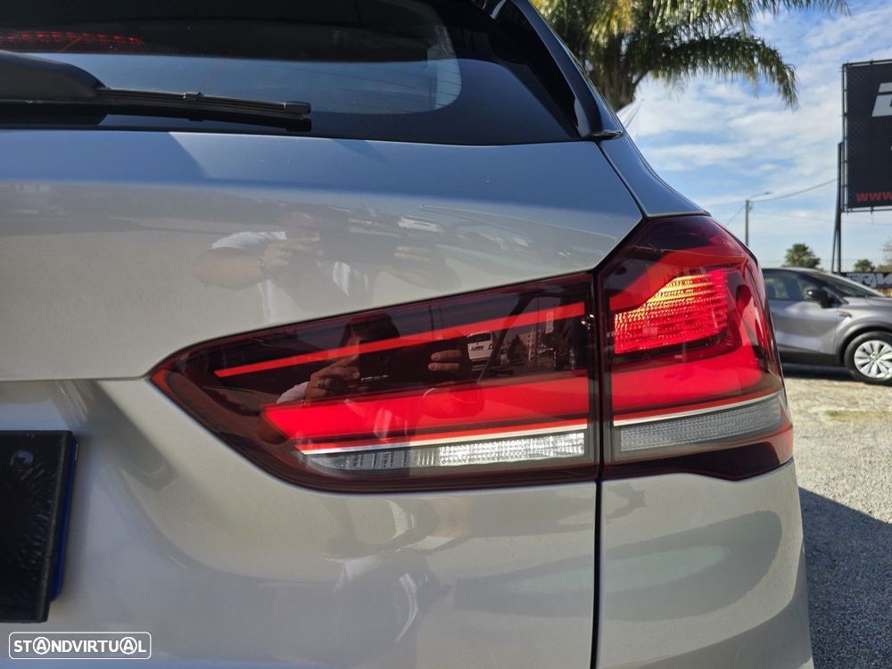 BMW X1 25 e xDrive xLine - 22