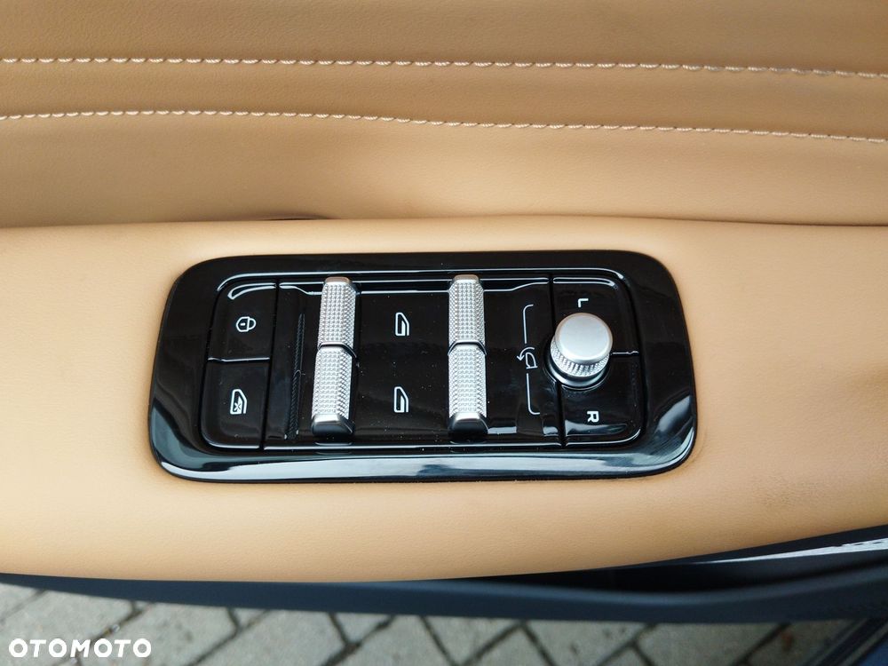 Geely Starray EM-i 1.5 PHEV Max - 20