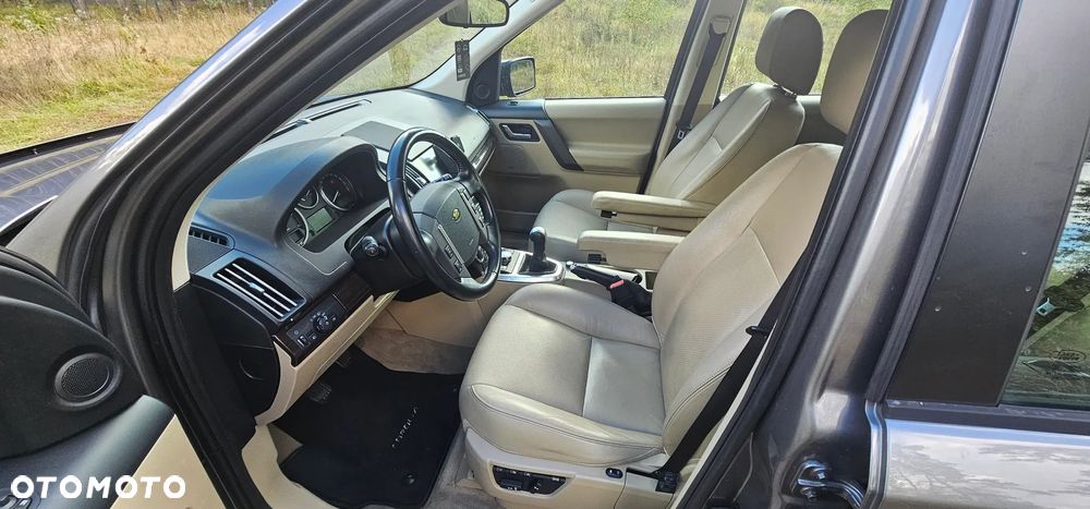 Land Rover Freelander - 12
