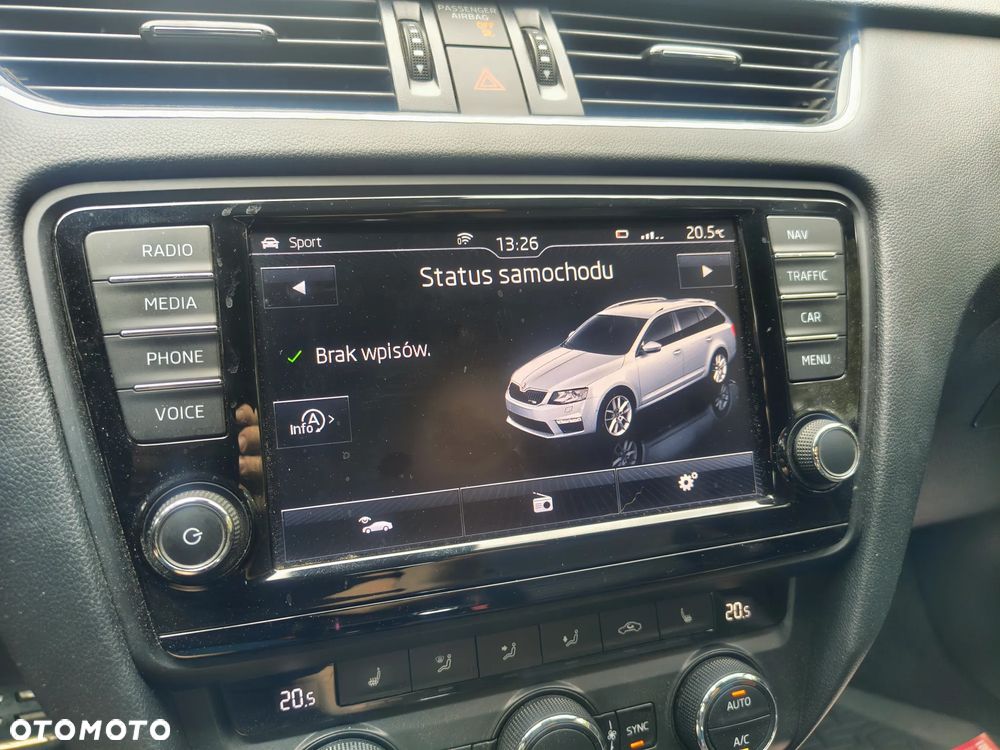 Skoda Octavia 2.0 TSI RS 230 DSG - 27