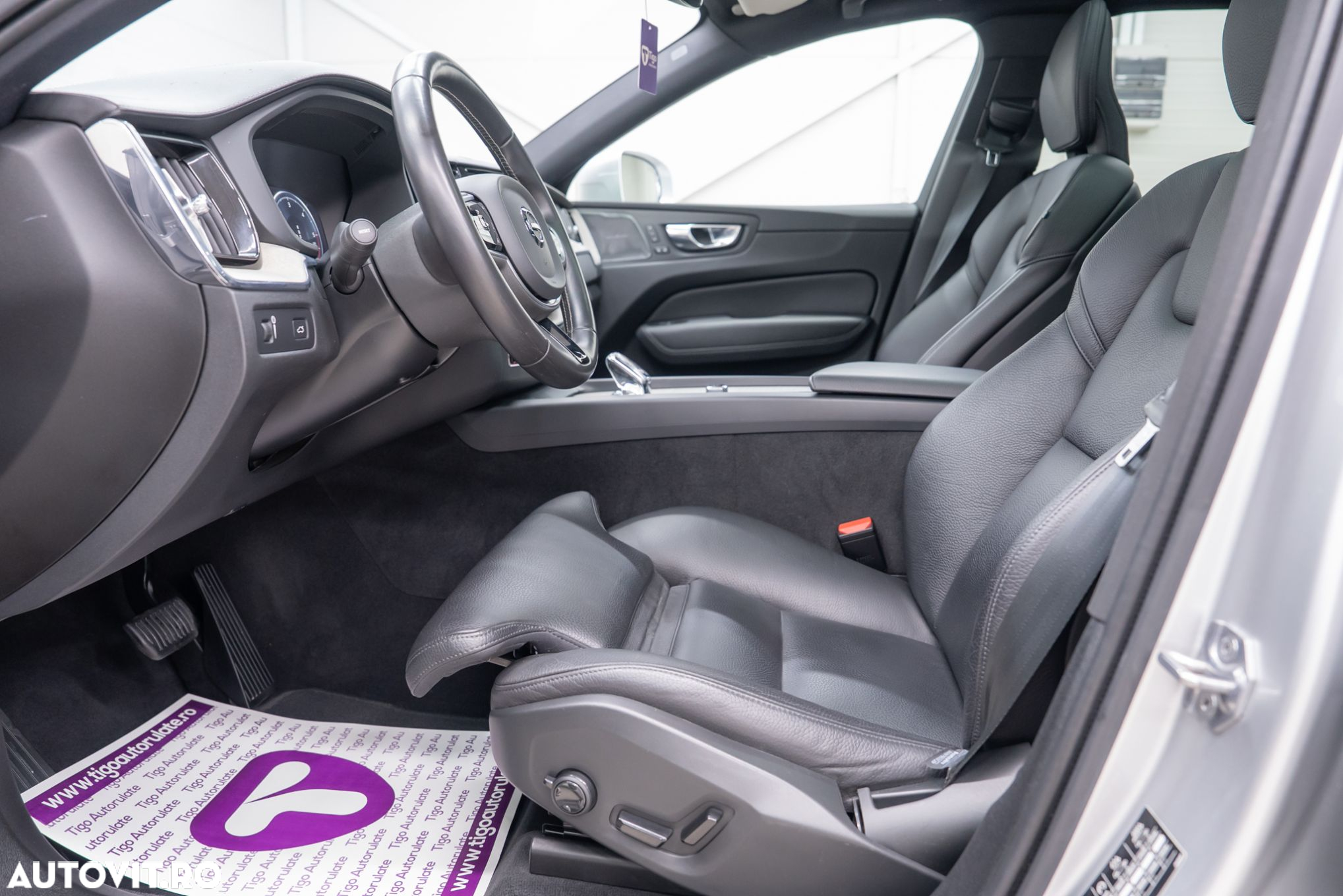 Volvo XC 60 - 8