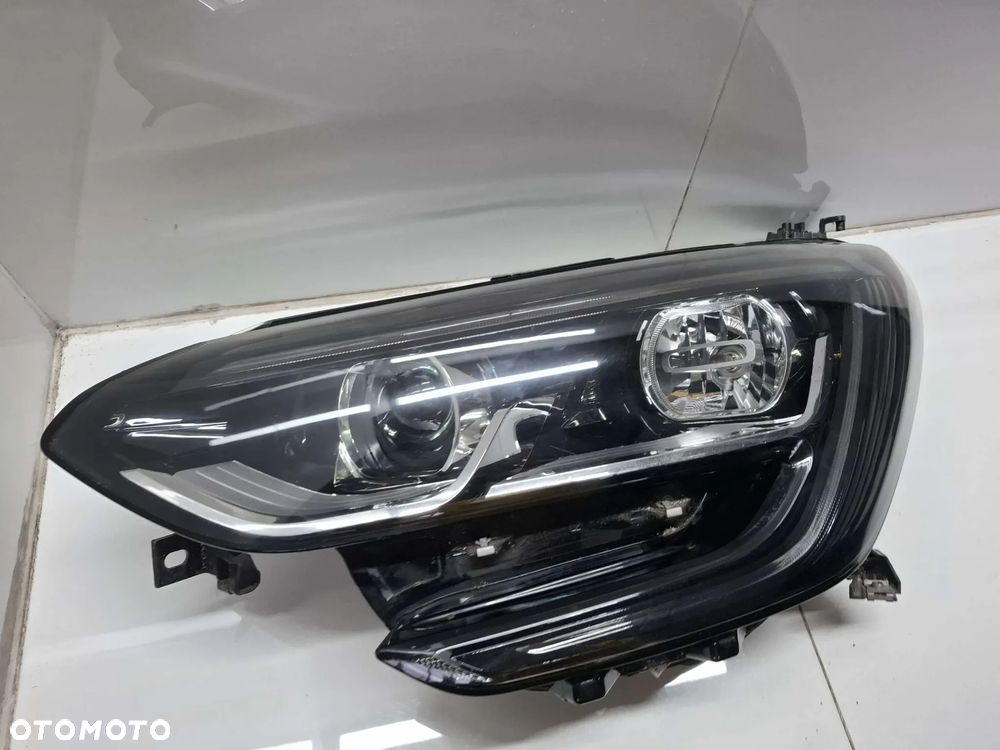 LEWA LAMPA PRZEDNIA PRZÓD RENAULT MEGANE IV ZWYKŁA SOCZEWKA 260602792r - 7