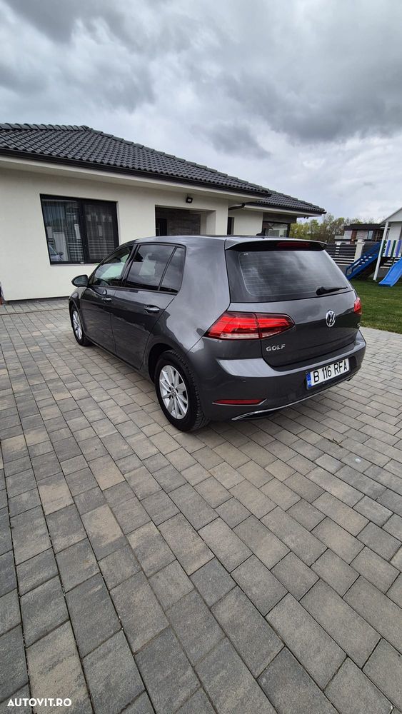 Volkswagen Golf 1.6 TDI DSG Comfortline - 5
