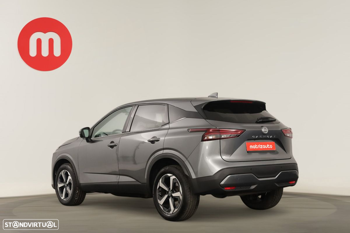 Nissan Qashqai 1.3 DIG-T N-Connecta Xtronic - 3