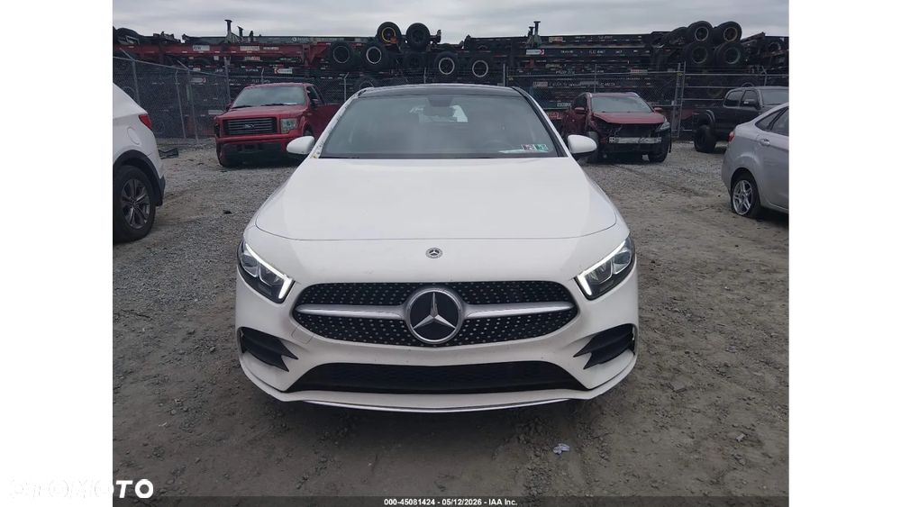 Mercedes-Benz Klasa A 220 4Matic 7G-DCT AMG Line - 3