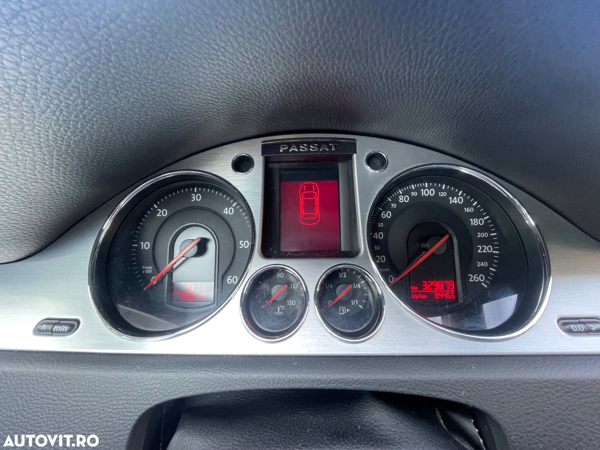 Volkswagen Passat 2.0TDI Highline DPF DSG - 11