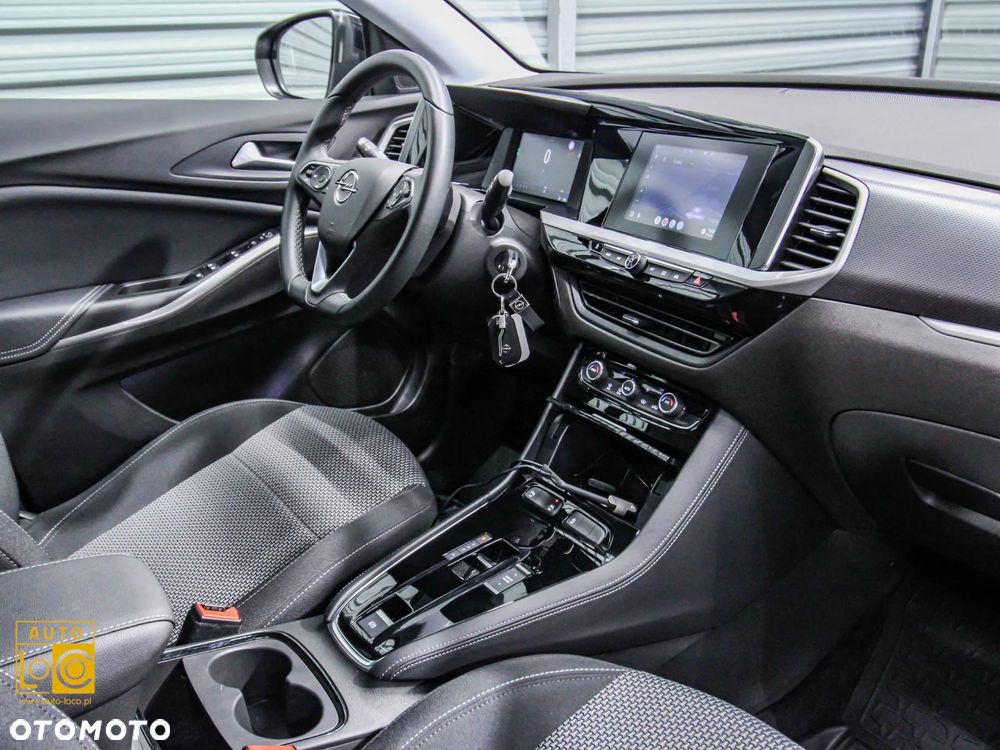 Opel Grandland 1.2 T Business Edition S&S - 15