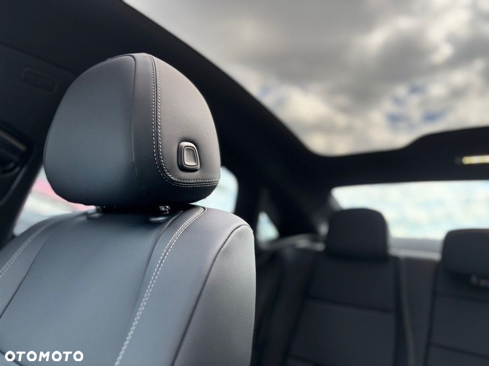 Mercedes-Benz CLA - 13