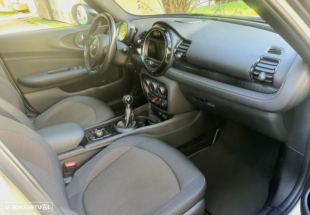 MINI Clubman One D - 19