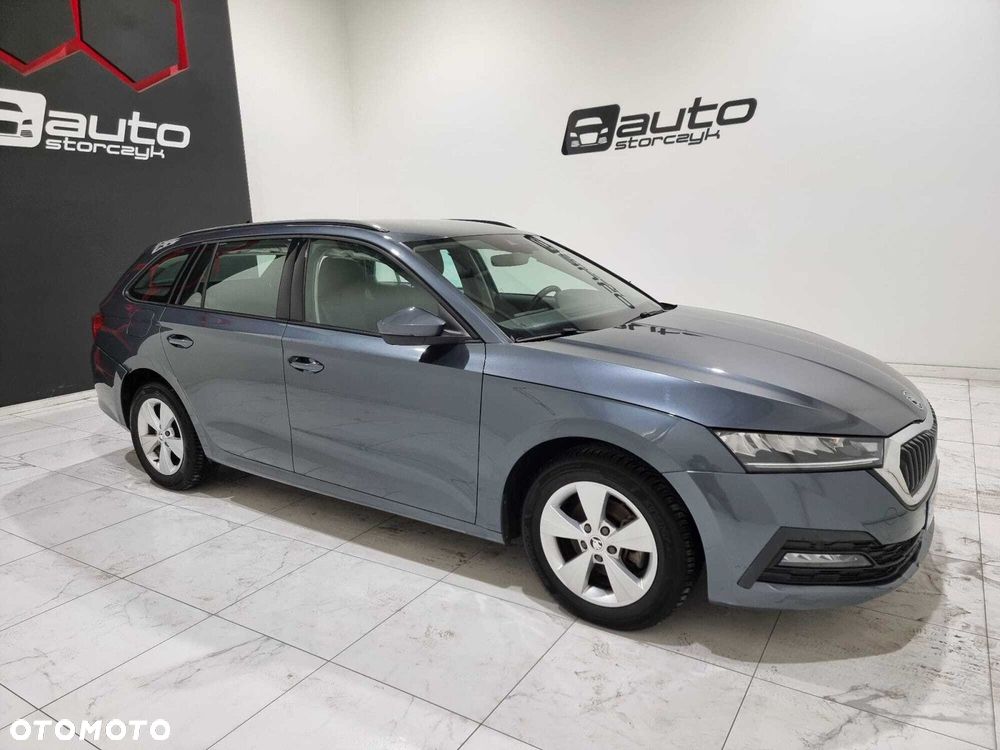 Skoda Octavia - 2