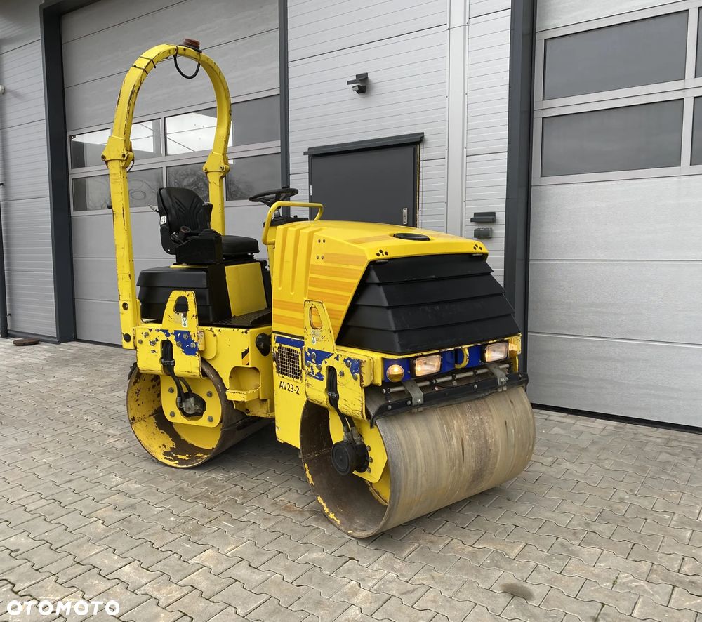 Ammann AV23-2 Walec drogowy - 10