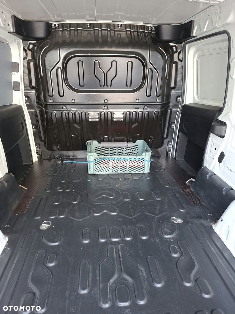 Opel Combo Van - 17