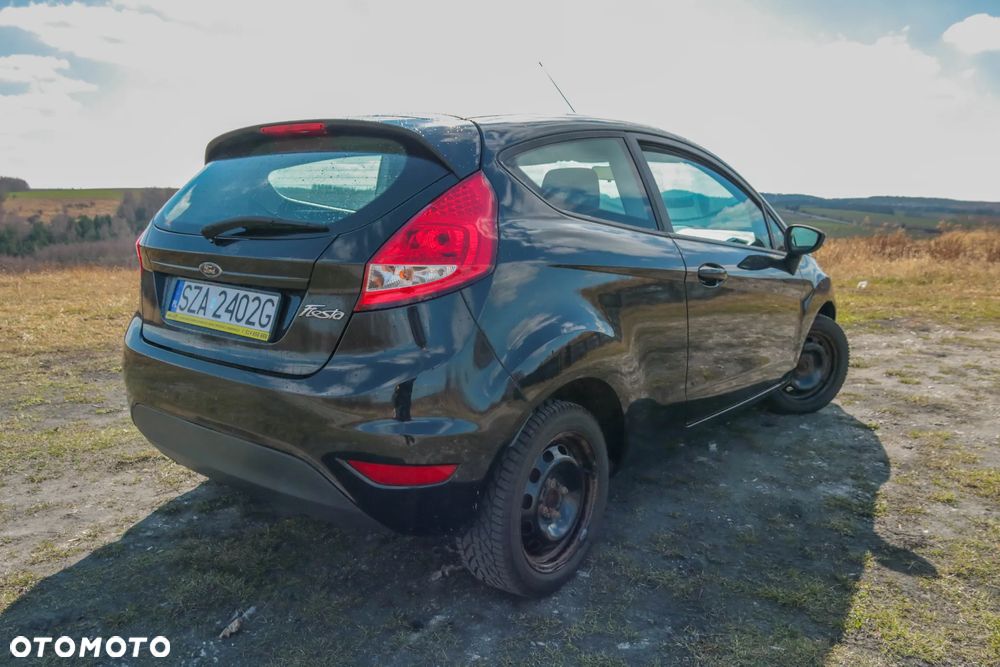 Ford Fiesta - 5