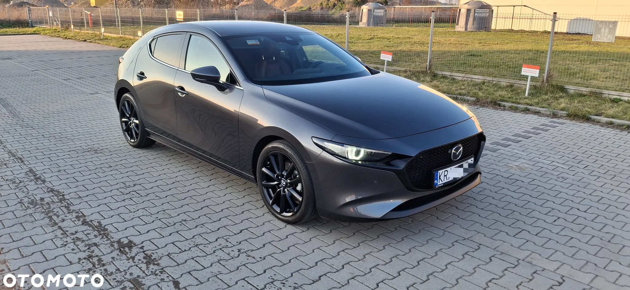 Mazda 3 SKYACTIV-X 2.0 M-Hybrid - 10