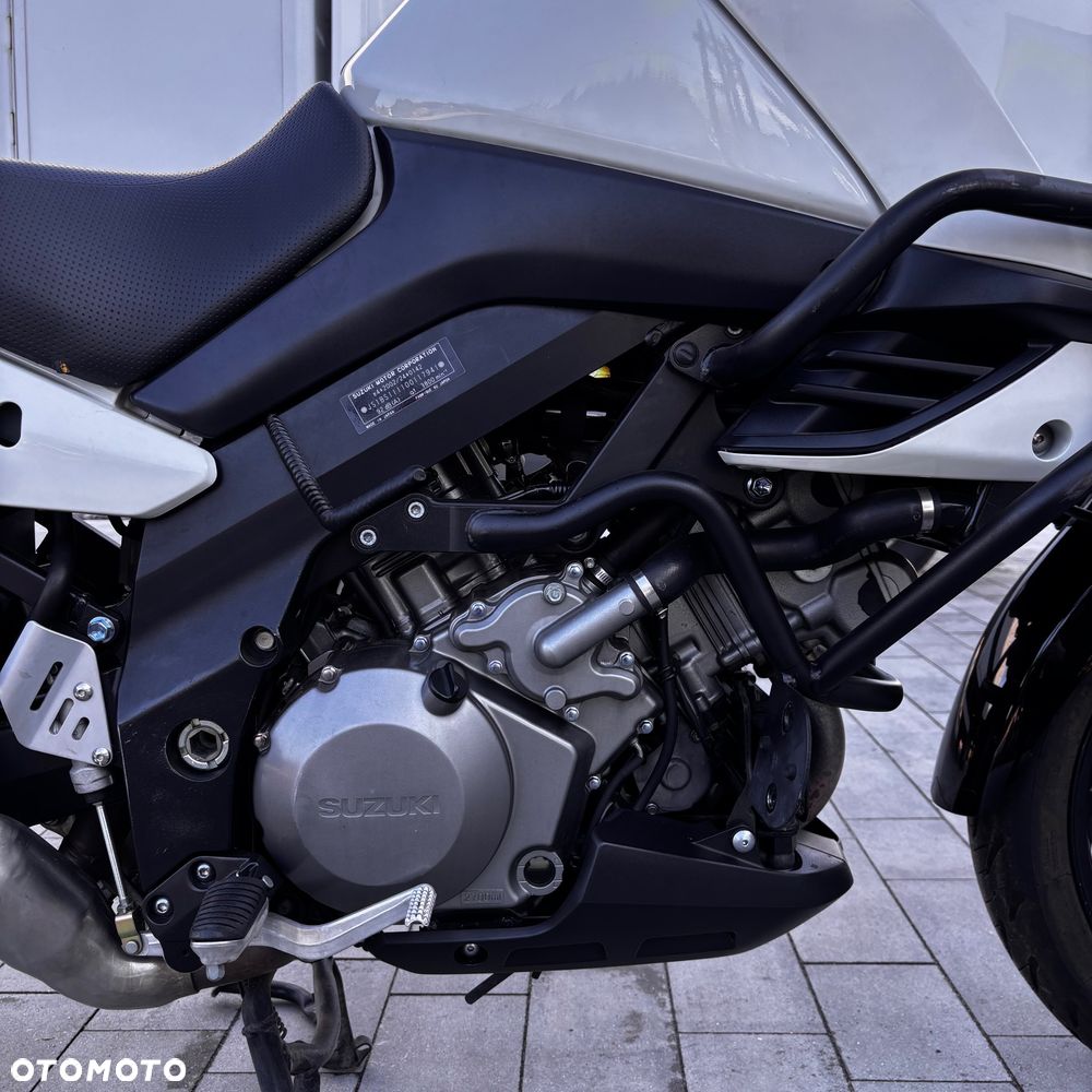 Suzuki DL - 11