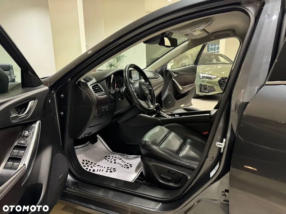 Mazda 6 Kombi SKYACTIV-D 175 Drive i-ELOOP AWD Sports-Line - 32