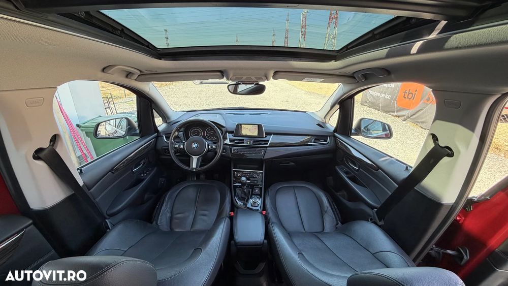 BMW Seria 2 216d Luxury Line - 13