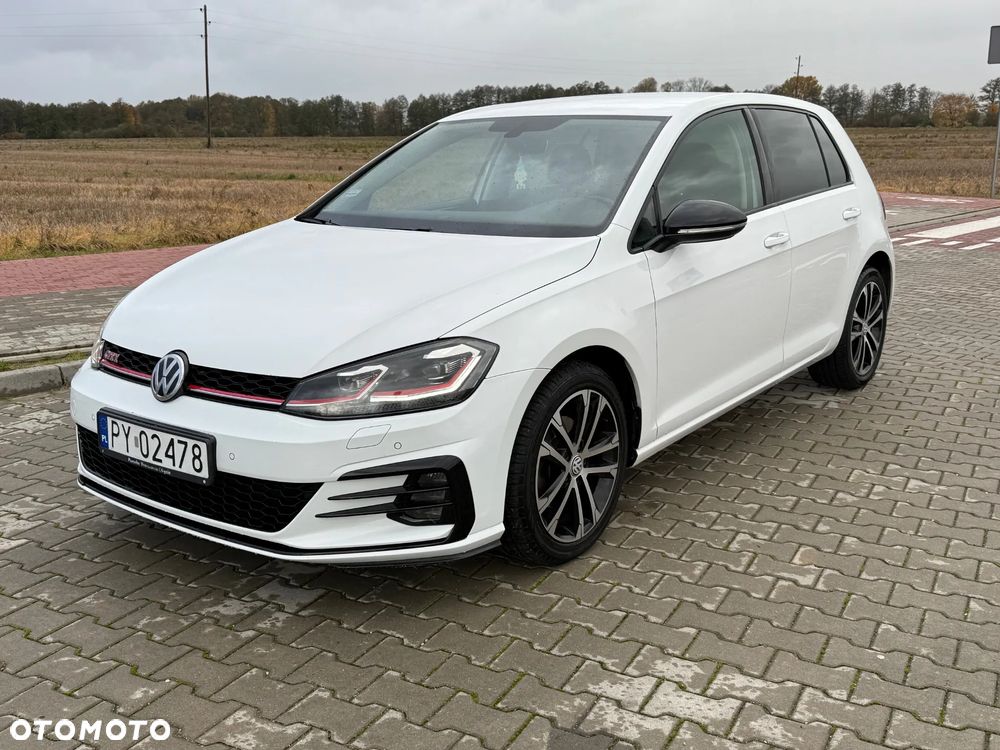 Volkswagen Golf VII 1.6 TDI BMT Highline DSG