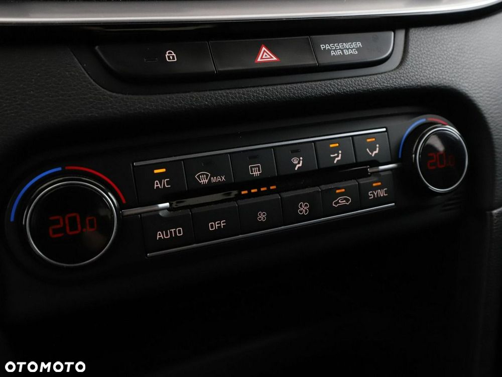 Kia XCeed 1.0 T-GDI L - 29