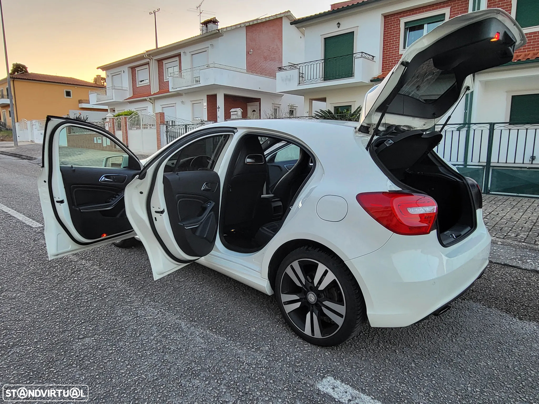 Mercedes-Benz A 200 CDi BE Urban - 18