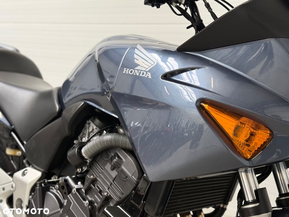 Honda CBF - 16