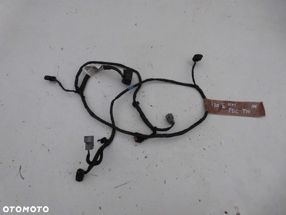 WIĄZKA INSTALACJA ZDERZAKA TYLNEGO CZUJNIKÓW PARKOWANIA PDC HYUNDAI I20 II LIFT ORYGINAŁ