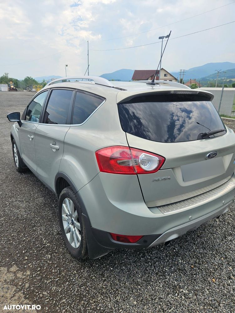 Ford Kuga 2.0 TDCi 4x4 Titanium - 10