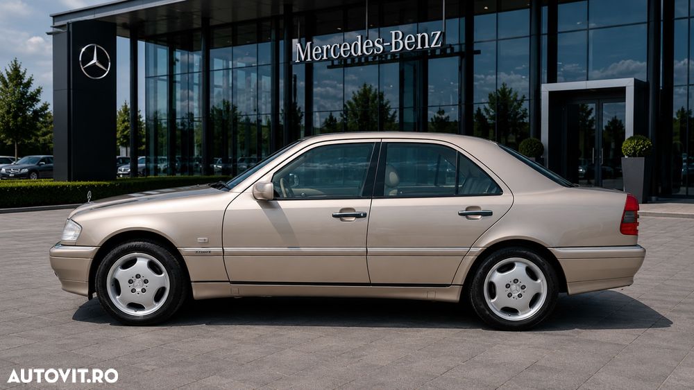 Mercedes-Benz C - 5