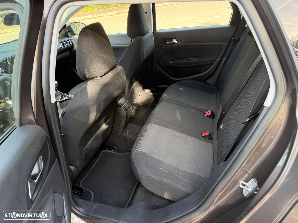 Peugeot 308 SW BlueHDi 120 Stop & Start Style - 9