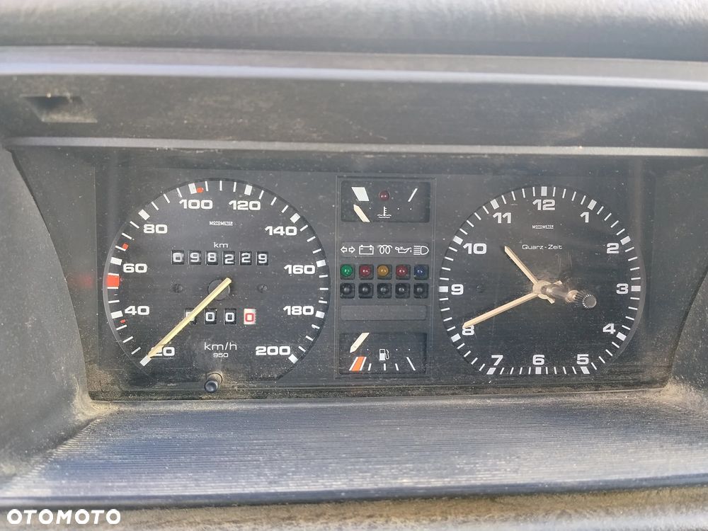 Volkswagen Golf - 13
