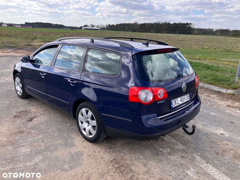 Volkswagen Passat 2.0 TDI Individual - 4